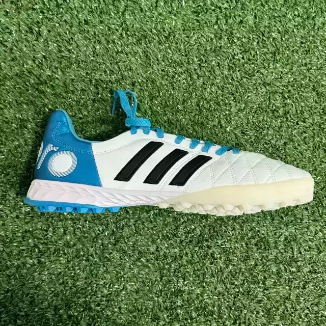Chuteira Adidas Adipure 11 Pro Society TF - Branco/Azul